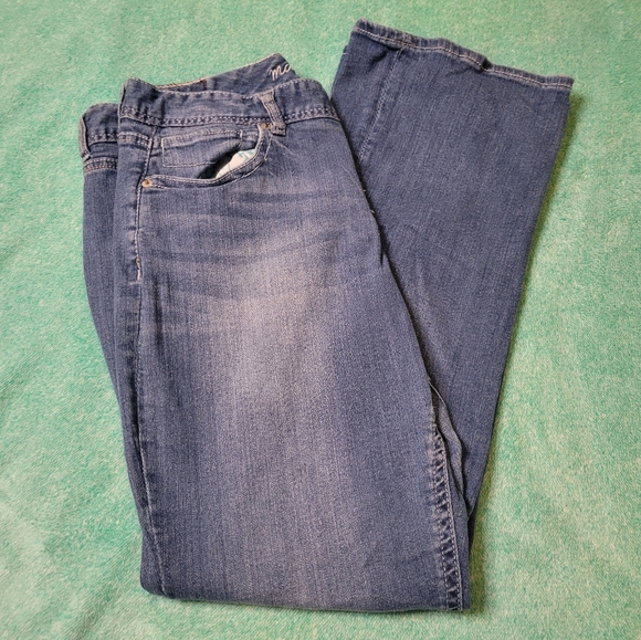 Maurices Thick stitch Jeans Size 13/14 - Picture 2 of 6